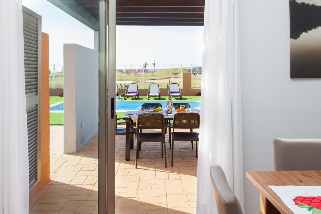 Villa Con Piscina ,Vista Mar Y Campo De Golf カレタ・デ・フステ 部屋 写真